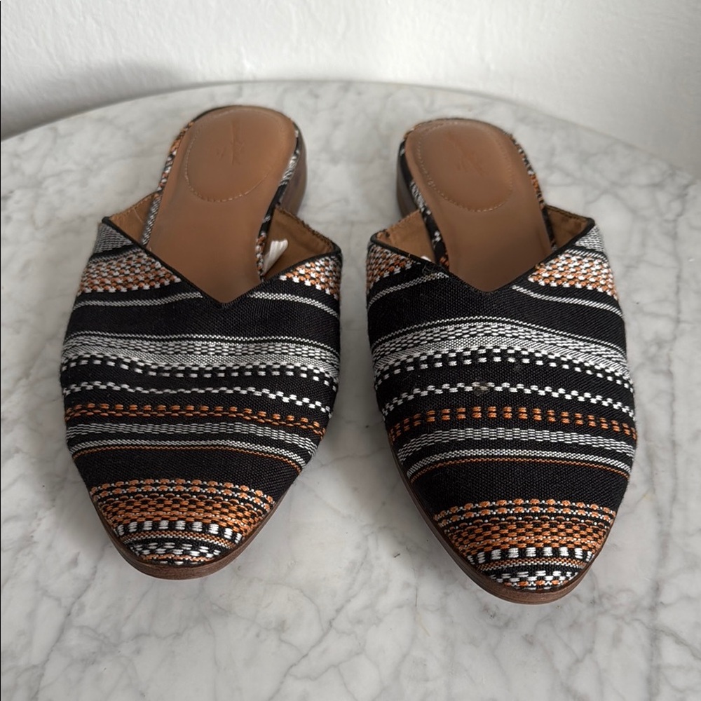 UNIVERSAL THREAD Striped Slip-On Mules